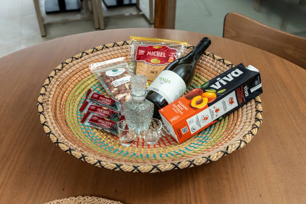 Departure gift basket of local Cretan products, the PESKESI, at Volta Suites and Villas
